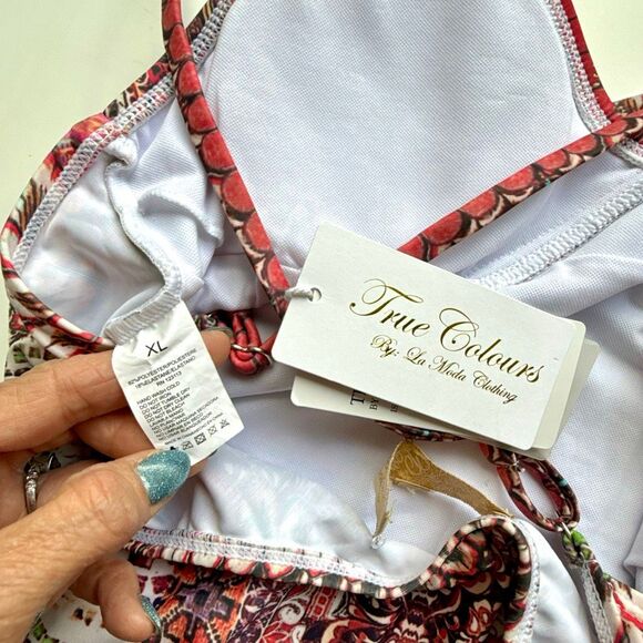 NWT True Colors by La Moda. Featuring  a vibrant, bohemian-style prints and embe - Picture 4 of 5